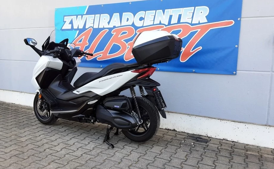 Offer Honda Forza 350 Bild 6: Offer Honda Forza 350