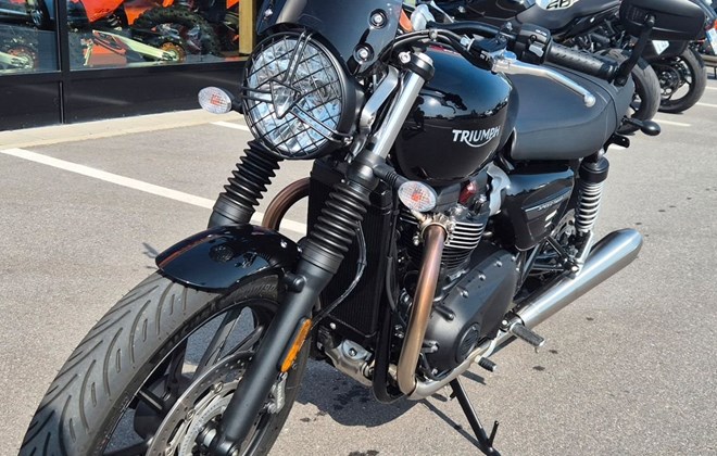 Triumph Speed Twin 900