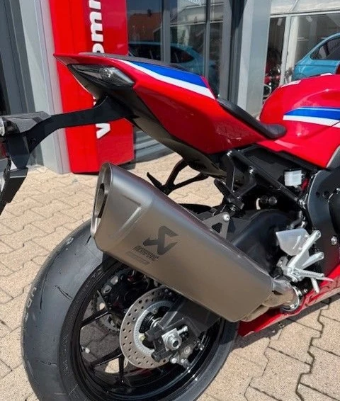 Angebot Honda CBR1000RR-R Fireblade Bild 5: Angebot Honda CBR1000RR-R Fireblade