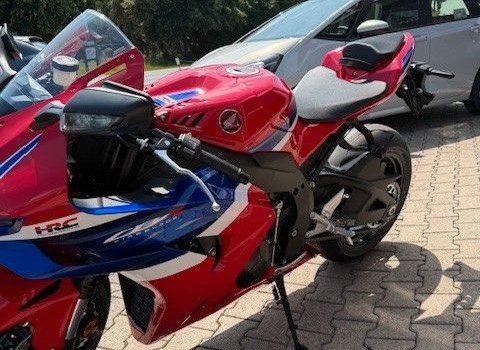Neufahrzeug Honda CBR1000RR-R Fireblade - Bild 8