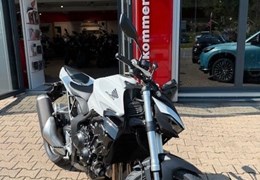 Neumotorrad Honda CB1000 Hornet