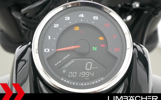 Gebrauchtmotorrad Harley-Davidson Softail Fat Bob 114 FXFBS - Bild 12