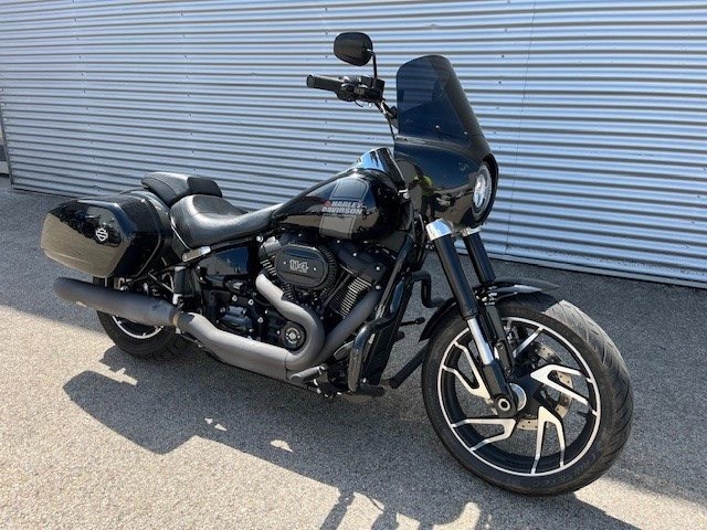 Harley-Davidson Softail Sport Glide FLSB (Vivid Black) - Bild 4