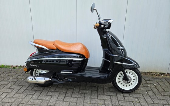 Gebrauchtmotorrad Peugeot Django 125 ABS - Bild 2
