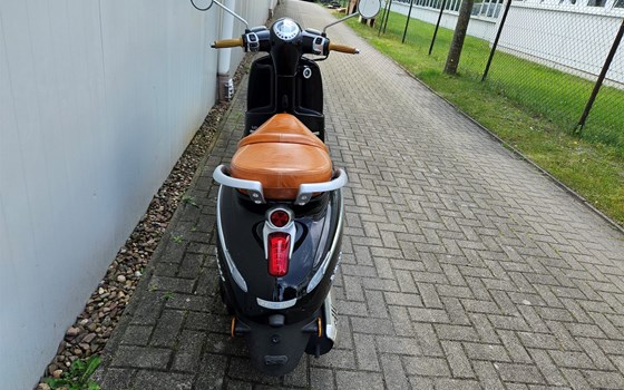 Gebrauchtmotorrad Peugeot Django 125 ABS - Bild 5