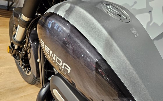 Neufahrzeug Benda Rock 125 - Bild 7