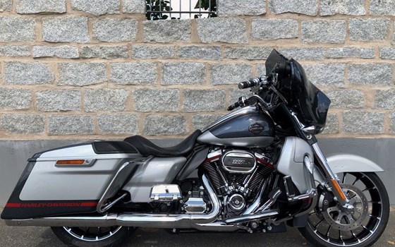 Gebrauchtmotorrad Harley-Davidson CVO Street Glide FLHXSE - Bild 7