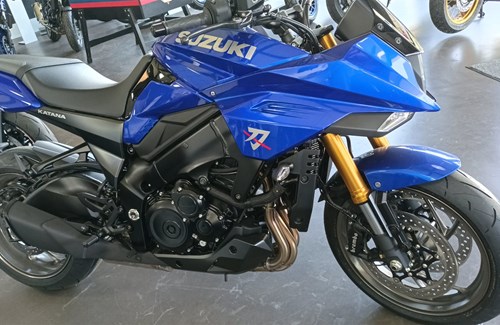 Neumotorrad Suzuki Katana