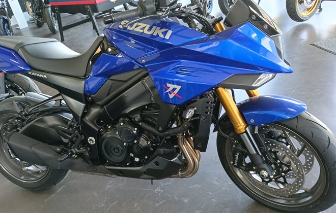 Suzuki Katana
