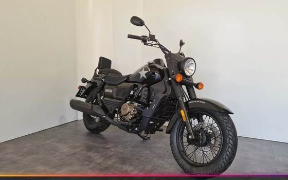 Neufahrzeug United Motors UM Renegade Commando 125 - Bild 1 Neufahrzeug United Motors UM Renegade Commando 125 - Bild 1