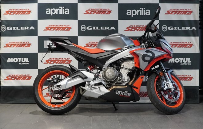 Aprilia Tuono 660