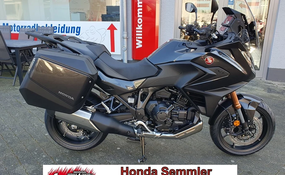 Offer Honda NT1100 DCT Electronic Suspension Bild 1: Offer Honda NT1100 DCT Electronic Suspension