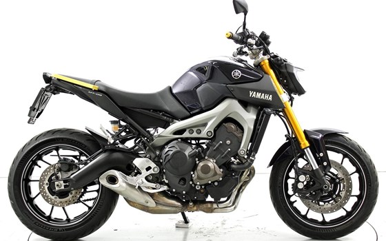 Motorrad Occasion Yamaha MT-09 - Bild 4