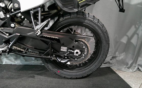 Neufahrzeug Husqvarna Norden 901 Expedition - Bild 12