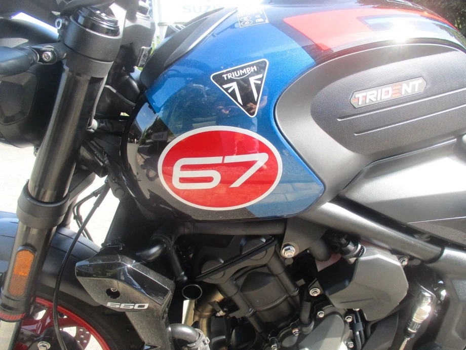 Angebot Triumph Trident 660 Triple Tribute Bild 14: Angebot Triumph Trident 660 Triple Tribute