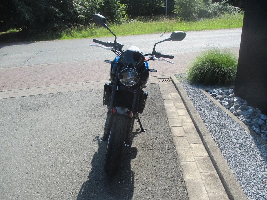 Angebot Triumph Trident 660 Triple Tribute Bild 4: Angebot Triumph Trident 660 Triple Tribute