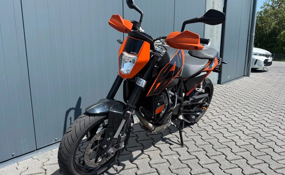 Angebot KTM 690 Duke Bild 6: Angebot KTM 690 Duke