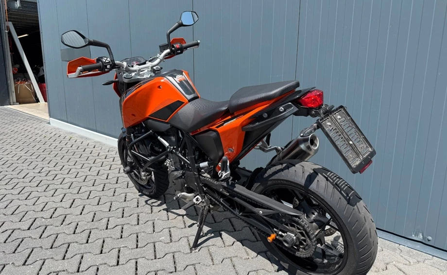 Angebot KTM 690 Duke Bild 7: Angebot KTM 690 Duke