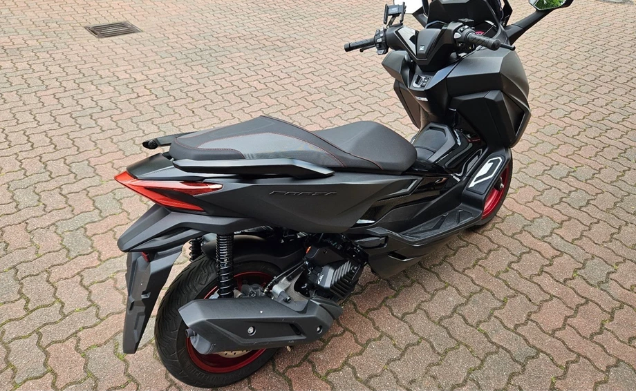 Offer Honda Forza 125 Bild 4: Offer Honda Forza 125