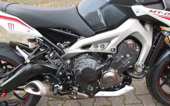 Gebrauchtmotorrad Yamaha MT-09 Street Rally - Bild 13