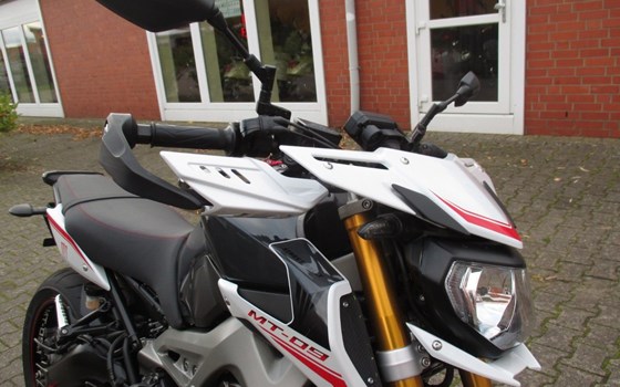 Gebrauchtmotorrad Yamaha MT-09 Street Rally - Bild 15