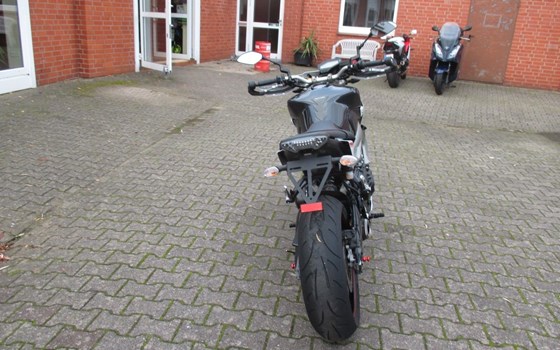 Gebrauchtmotorrad Yamaha MT-09 Street Rally - Bild 4