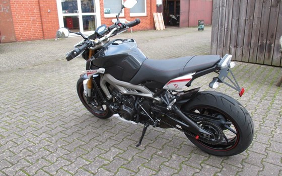 Gebrauchtmotorrad Yamaha MT-09 Street Rally - Bild 5