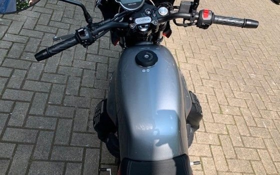 Gebrauchtmotorrad Moto Guzzi V7 Stone Corsa - Bild 10