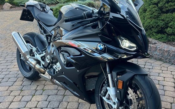 Gebrauchtmotorrad BMW S 1000 RR - Bild 1 Gebrauchtmotorrad BMW S 1000 RR - Bild 1
