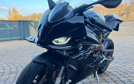 Gebrauchtmotorrad BMW S 1000 RR - Bild 3 Gebrauchtmotorrad BMW S 1000 RR - Bild 3