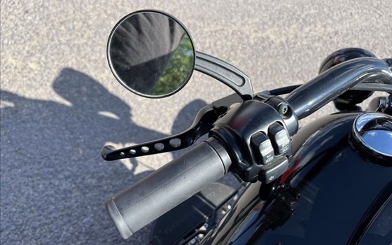 Gebrauchtmotorrad Harley-Davidson Softail Slim FLS - Bild 10