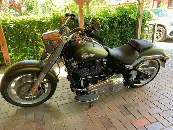 Gebrauchtmotorrad Harley-Davidson Softail Fat Boy 114 FLFBS