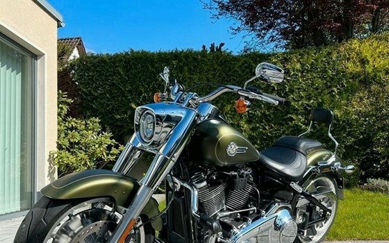 Gebrauchtmotorrad Harley-Davidson Softail Fat Boy 114 FLFBS - Bild 4