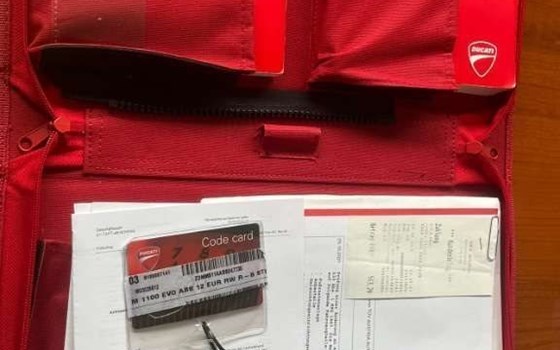 Gebrauchtmotorrad Ducati Monster 1100 Evo - Bild 14