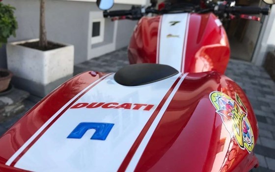 Gebrauchtmotorrad Ducati Monster 1100 Evo - Bild 3