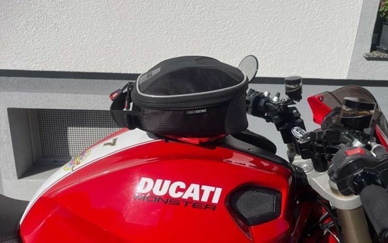 Gebrauchtmotorrad Ducati Monster 1100 Evo - Bild 5