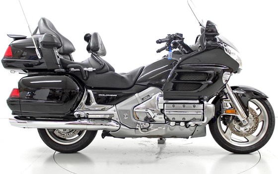 Motorrad Occasion Honda GL 1800 Goldwing - Bild 4