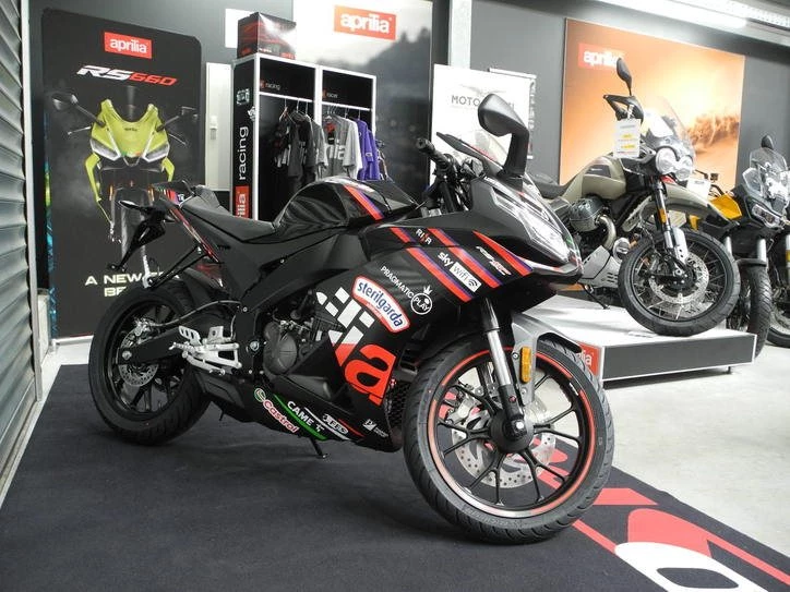 Angebot Aprilia RS 125 Replica Bild 5: Angebot Aprilia RS 125 Replica