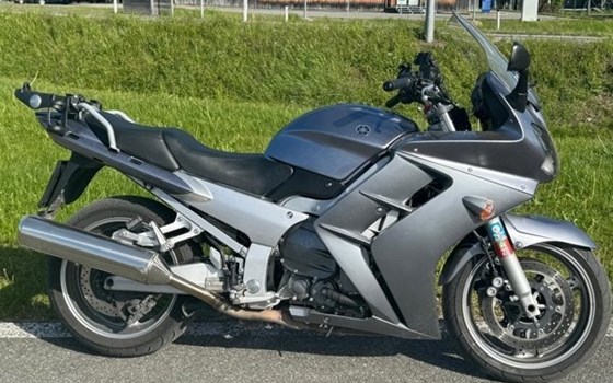 Gebrauchtmotorrad Yamaha FJR1300A - Bild 2 Gebrauchtmotorrad Yamaha FJR1300A - Bild 2