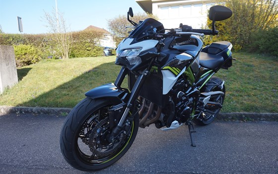 Motorrad Occasion Kawasaki Z900 - Bild 2