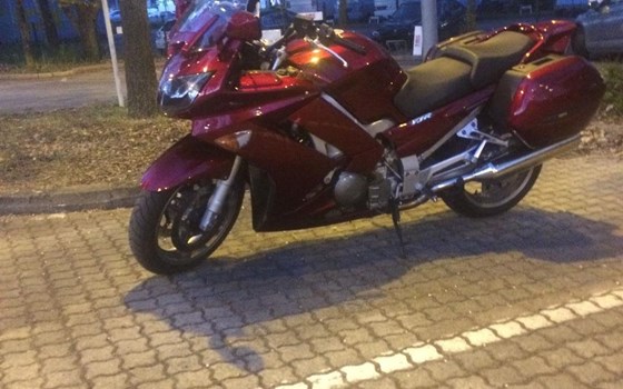 Gebrauchtmotorrad Yamaha FJR1300A - Bild 6 Gebrauchtmotorrad Yamaha FJR1300A - Bild 6