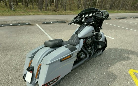 Gebrauchtmotorrad Harley-Davidson CVO Street Glide FLHXSE - Bild 7
