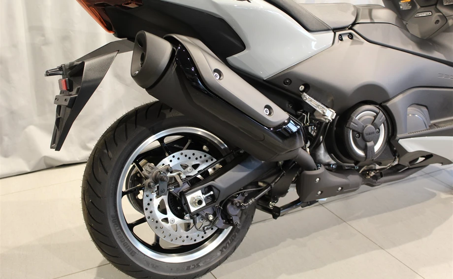 Angebot Yamaha TMAX Tech MAX Bild 4: Angebot Yamaha TMAX Tech MAX
