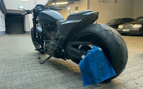 Gebrauchtmotorrad Harley-Davidson Softail FXDR 114 FXDRS - Bild 5