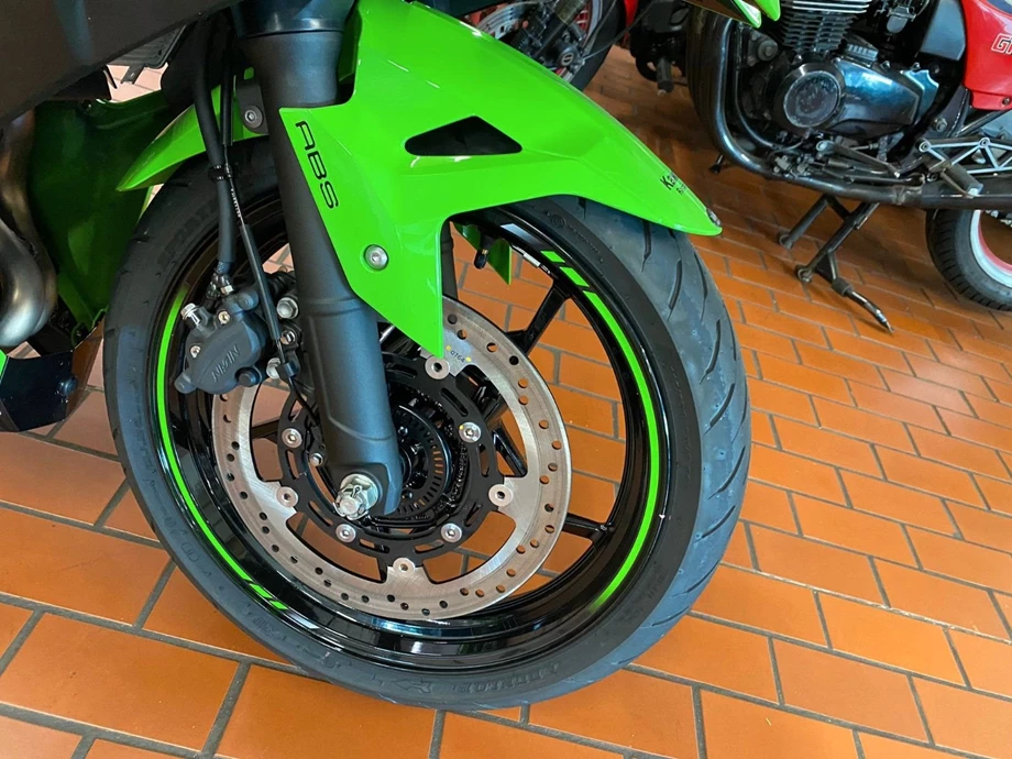 Angebot Kawasaki Ninja 500 SE Bild 8: Angebot Kawasaki Ninja 500 SE