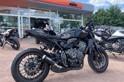Honda CB1000R Black Edition