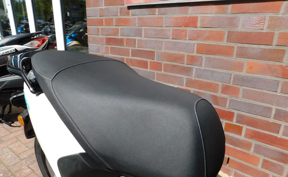 Angebot Yamaha NEO's Bild 16: Angebot Yamaha NEO's