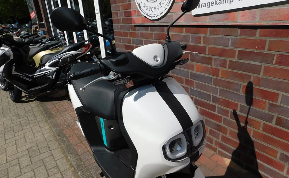 Angebot Yamaha NEO's Bild 4: Angebot Yamaha NEO's