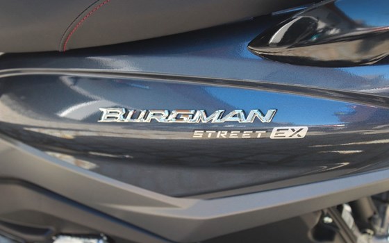 Neufahrzeug Suzuki Burgman 125 - Bild 7