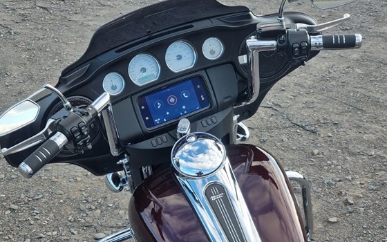 Gebrauchtmotorrad Harley-Davidson Street Glide FLHX - Bild 5 Gebrauchtmotorrad Harley-Davidson Street Glide FLHX - Bild 5